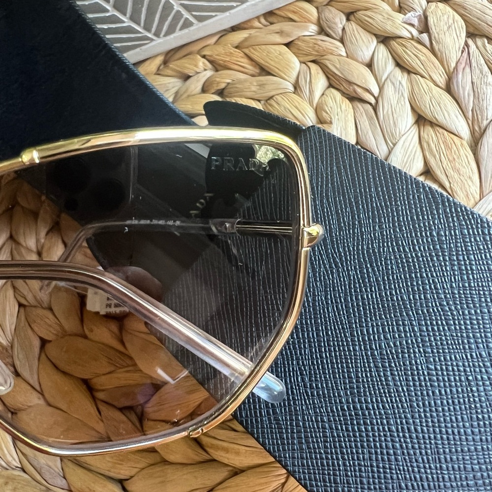 Prada gold frame sunglasses new with tag. - Picture 6 of 8